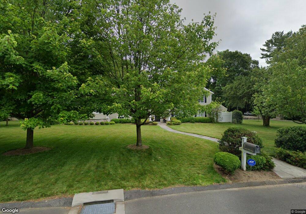 2 Orchard Hill Ct, Norwalk, CT 06851 - photo 1