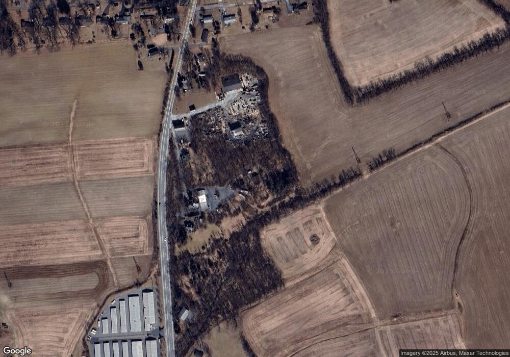 8732 Shady Rd, Bath, PA 18014 - photo 1