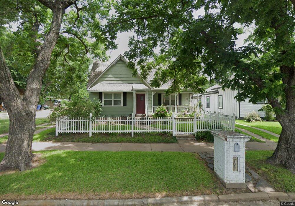 705 W Morgan St, Denison, TX 75020 - photo 1