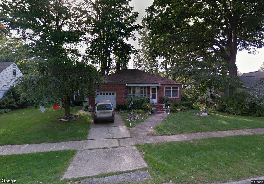 426 Chelsea Ave, Erie, PA 16505 - photo 1