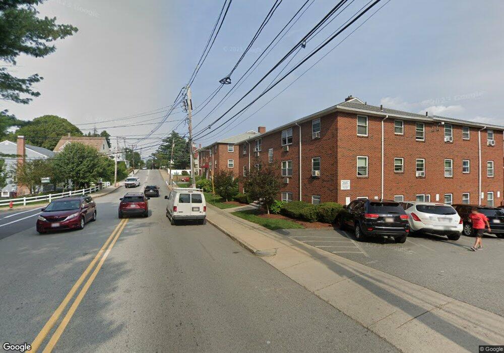 37 Montvale Ave unit 2, Woburn, MA 01801 - photo 1