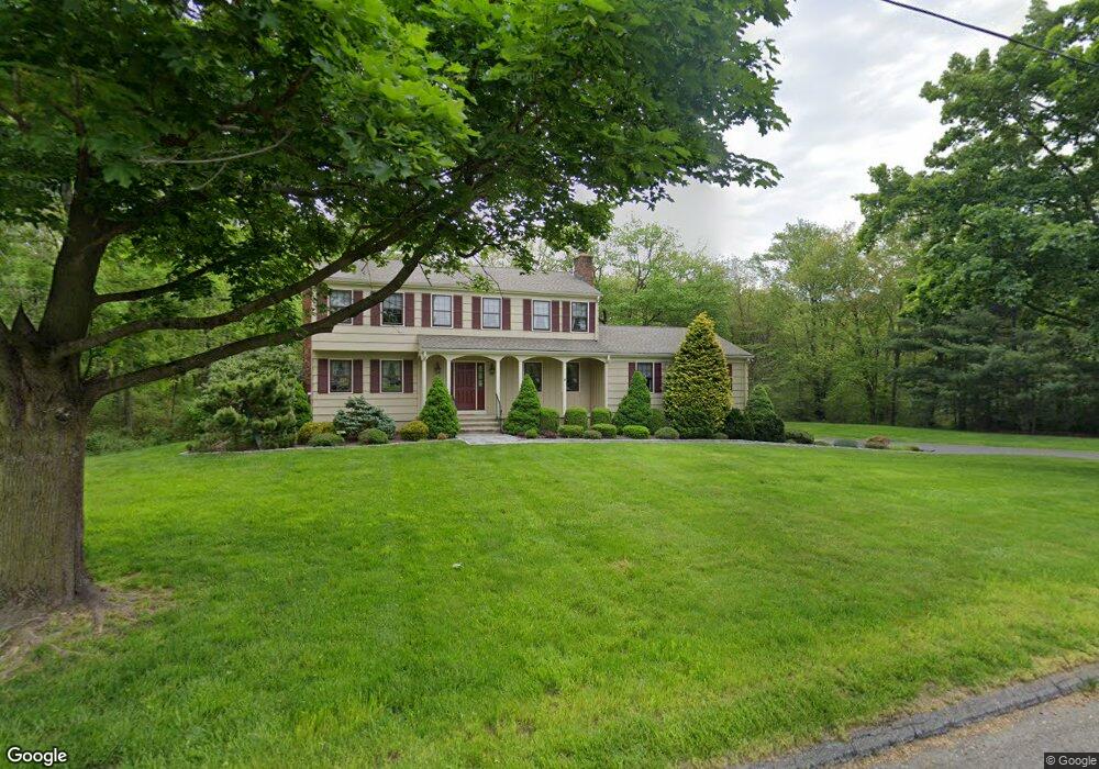 136 Lewis Rd, Trumbull, CT 06611 - photo 1