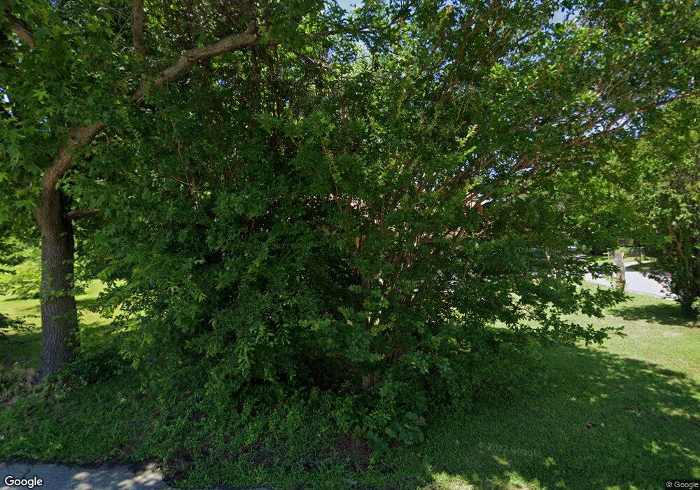 1031 Davis Ave, Denison, TX 75020 - photo 1