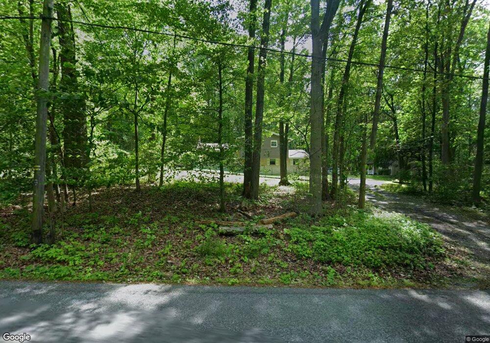 5372 Acorn Dr, Emmaus, PA 18049 - photo 1