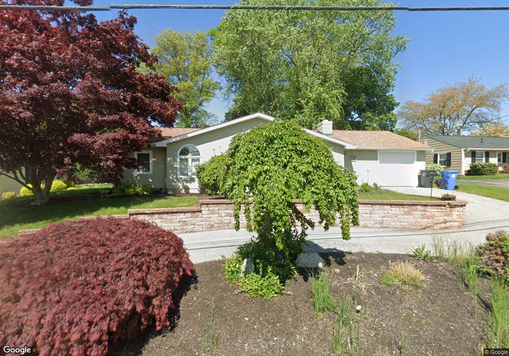 34 Baldwin Orchard Dr, Cranston, RI 02920 - photo 1