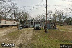 512 E 1st Ave, Alamo, GA 30411