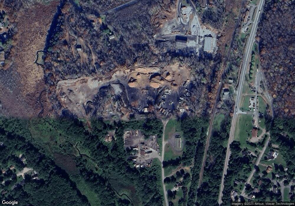 84 Libby Ln, Pawling, NY 12564 - photo 1