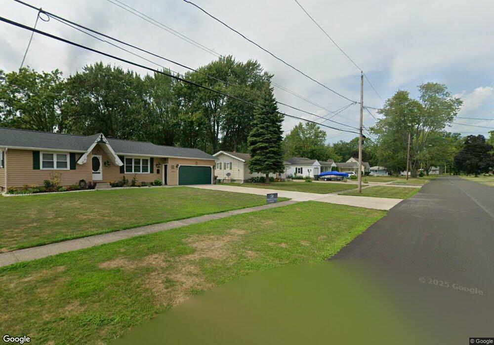 1584 Master St, North Tonawanda, NY 14120 - photo 1