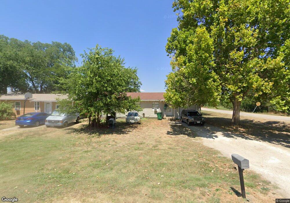 200 Avenue B, Moody, TX 76557 - photo 1