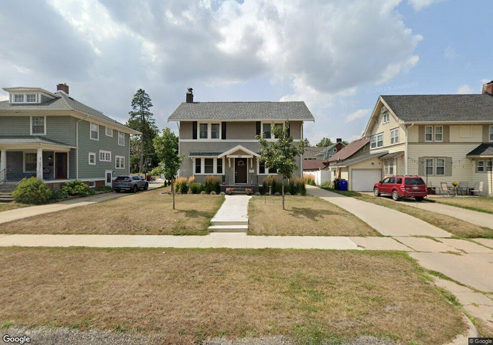 385 22nd St SE unit St Se, Cedar Rapids, IA 52403 - photo 1