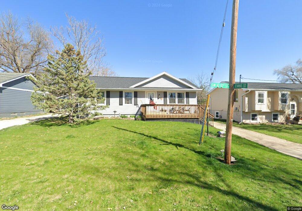 4817 SW 10th St, Des Moines, IA 50315 - photo 1