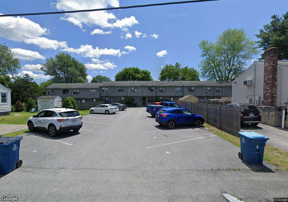 24 Beaver St unit E,1, Lowell, MA 01850 - photo 1