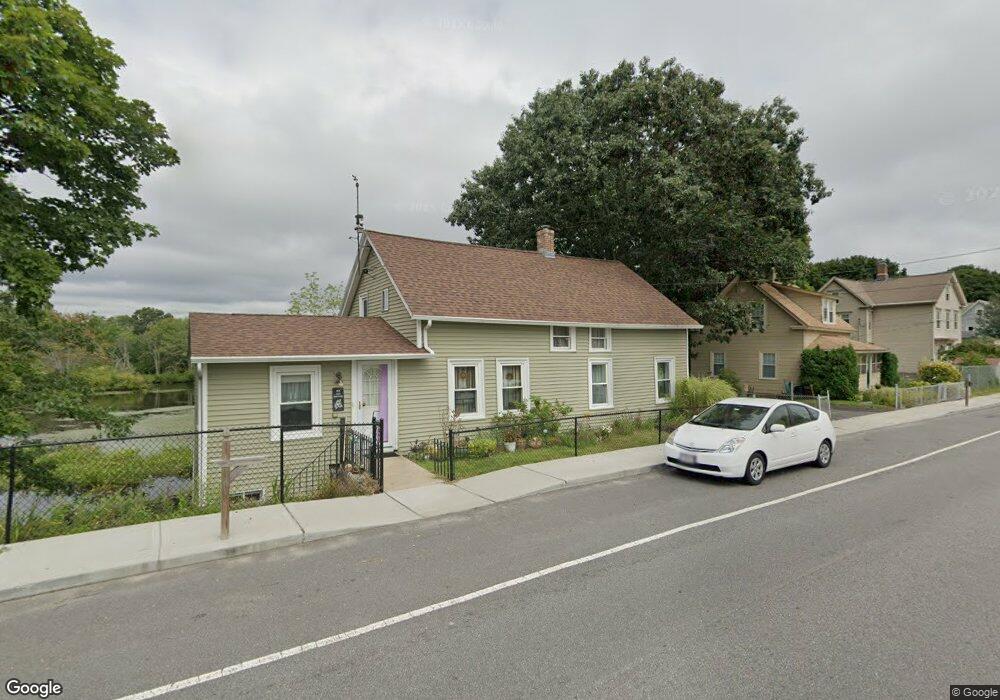 32 E Hartford Ave, Uxbridge, MA 01569 - photo 1