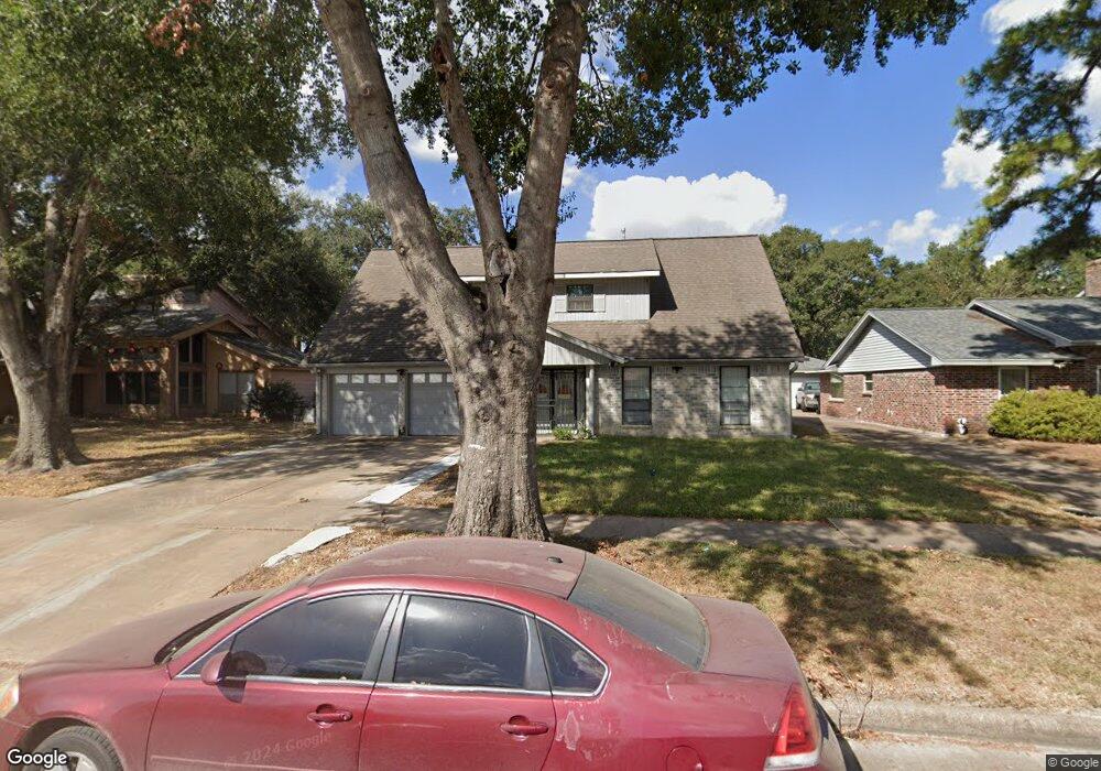 5942 Donwhite Ln, Houston, TX 77088 - photo 1