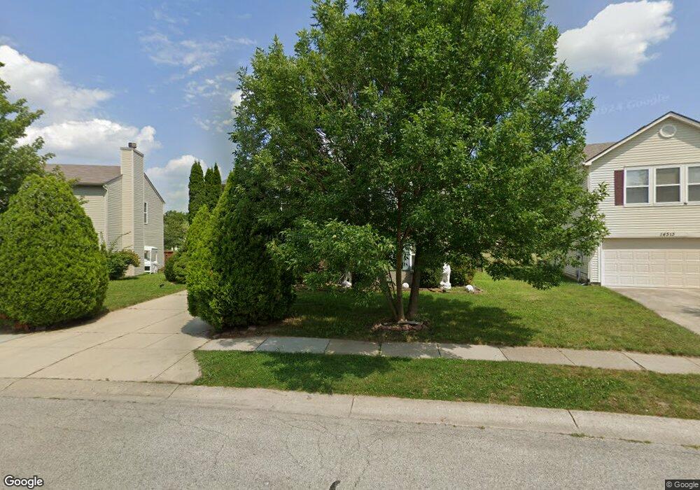 14325 Weeping Cherry Dr, Fishers, IN 46038 - photo 1