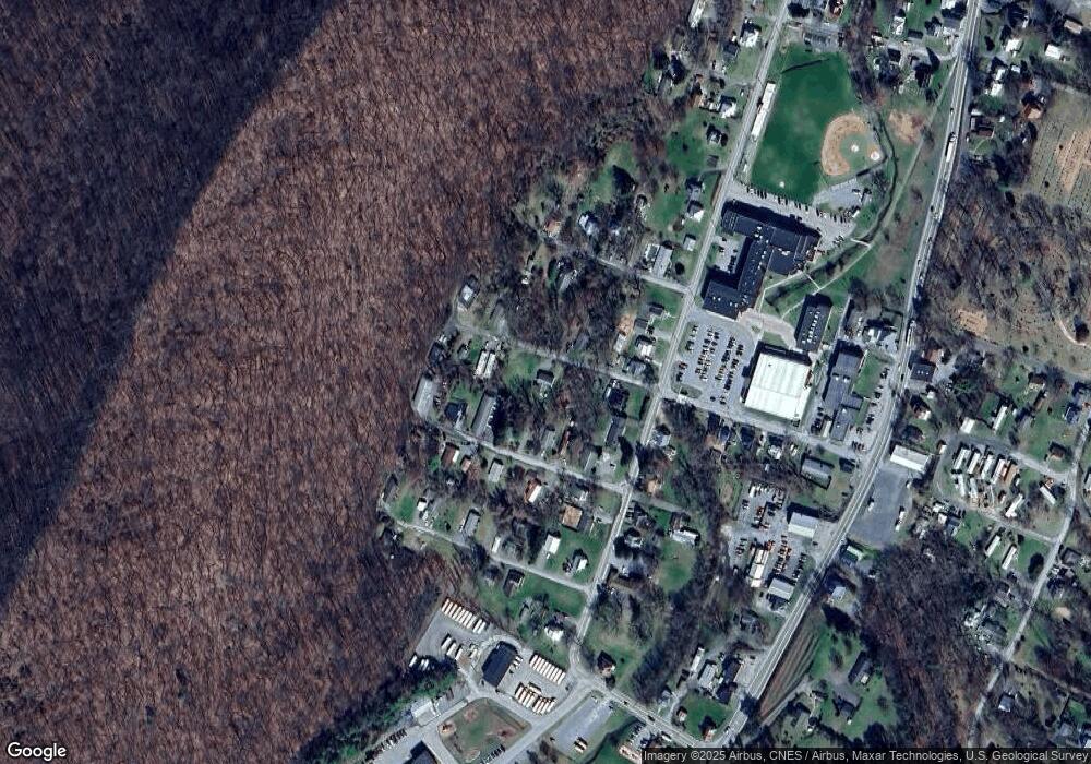 179 John St, Berkeley Springs, WV 25411 - photo 1