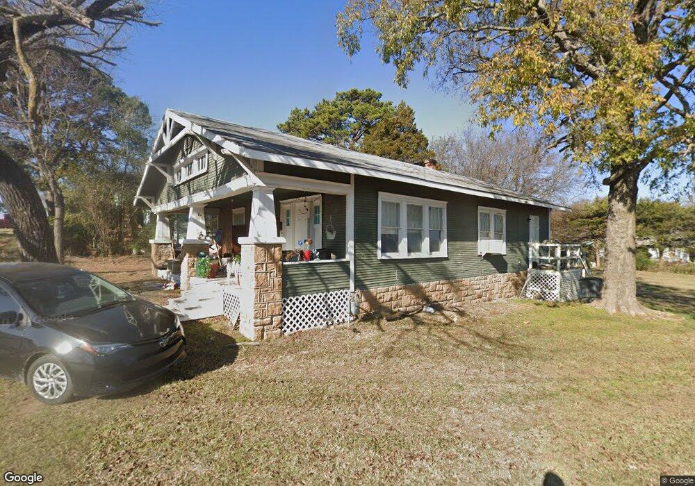 112 E Gentry St, Henryetta, OK 74437 - photo 1