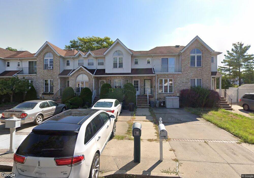 11 Treetz Place, Staten Island, NY 10314 - photo 1