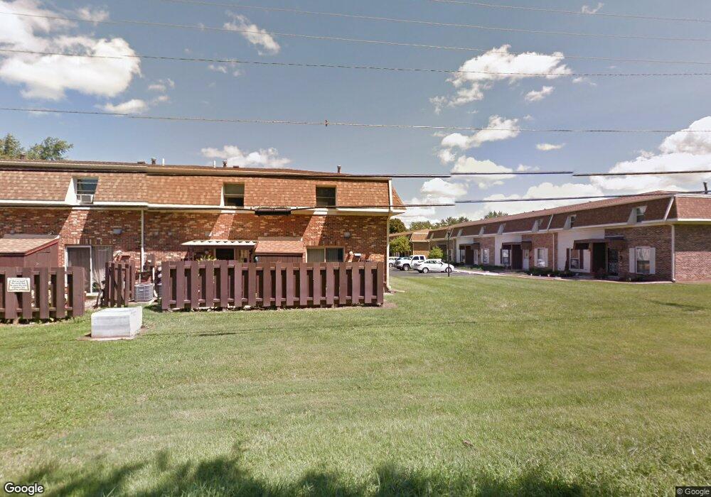 1032 Frederick Dr, Xenia, OH 45385 - photo 1