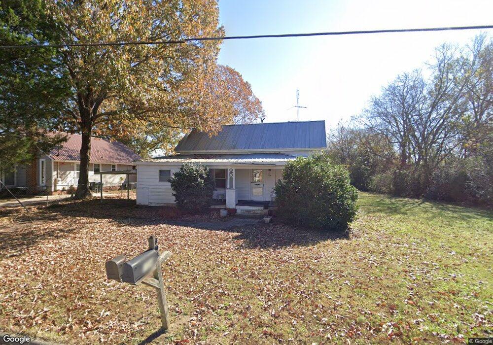 104 Windimere Ave, Oxford, NC 27565 - photo 1