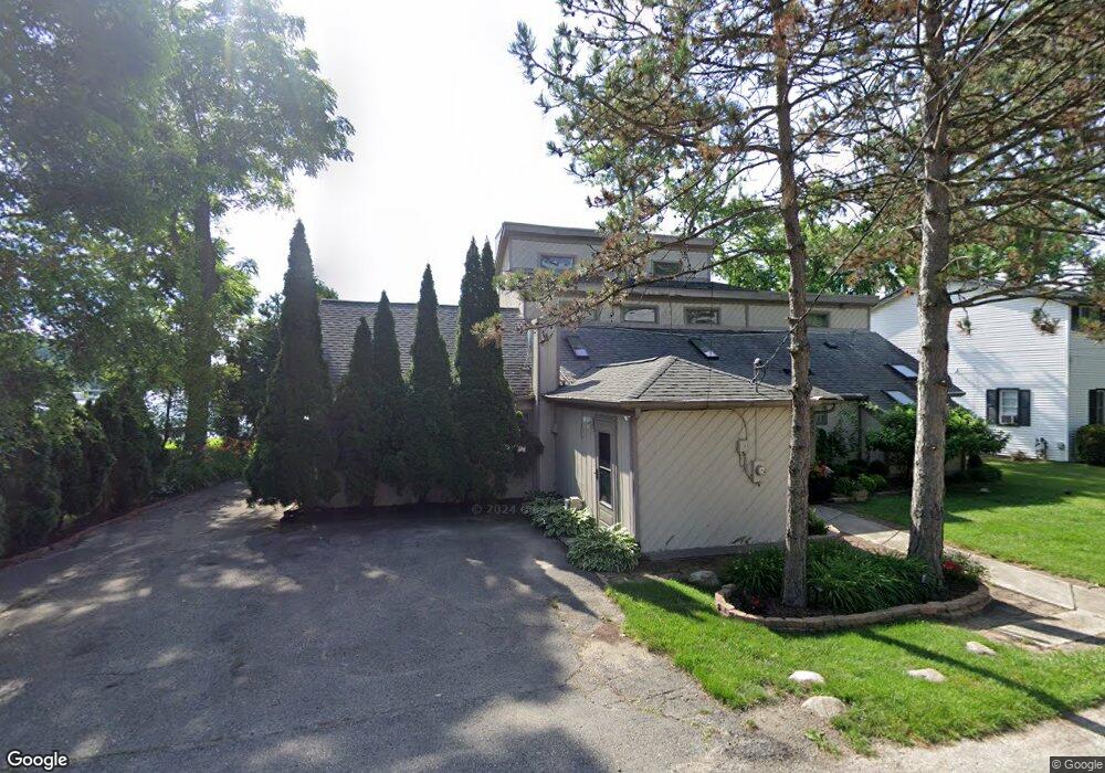 6607 Pinnock, West Bloomfield, MI 48324 - photo 1