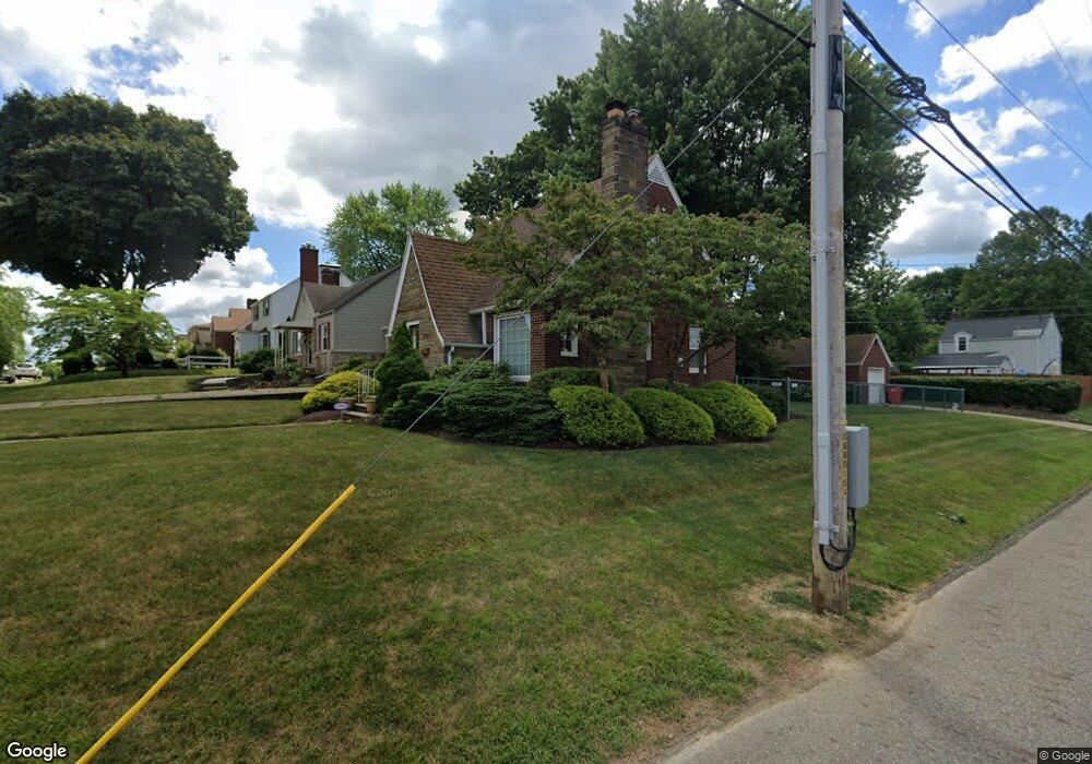 1100 Spangler Rd NE, Canton, OH 44714 - photo 1