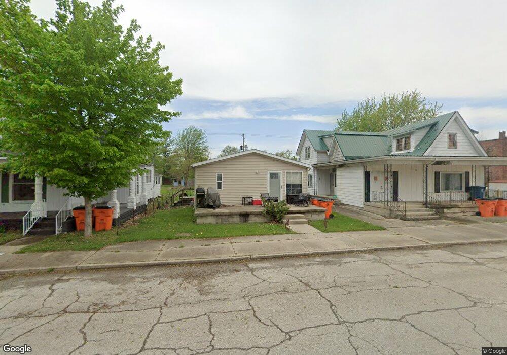 114 Mcclellan St, Windfall, IN 46076 - photo 1