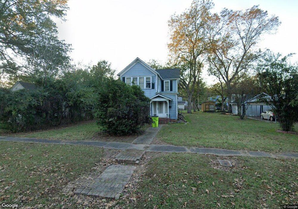 1406 S Maple St, Stuttgart, AR 72160 - photo 1