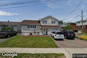 9 Milano Ct, South Hackensack, NJ 07606