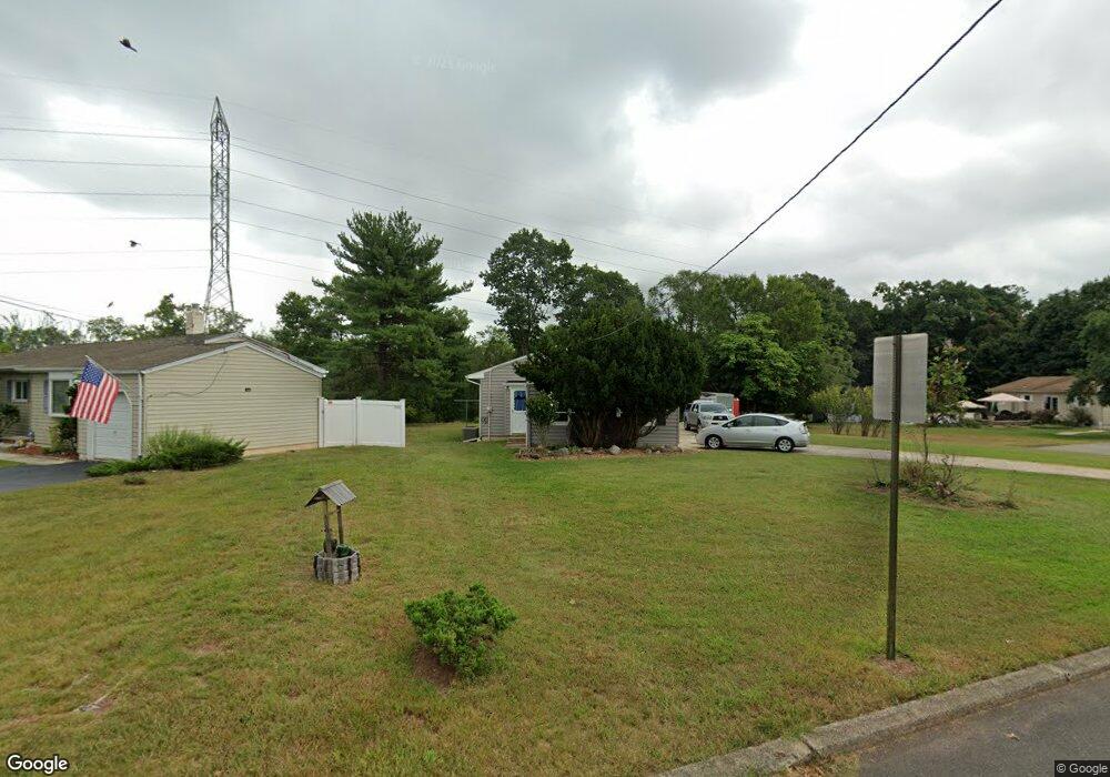 36 Lake Park Dr, Piscataway, NJ 08854 - photo 1