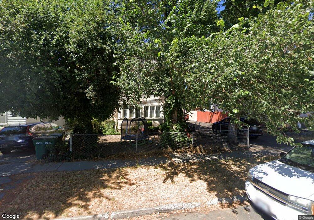 2121 Vine Ave, Klamath Falls, OR 97601 - photo 1