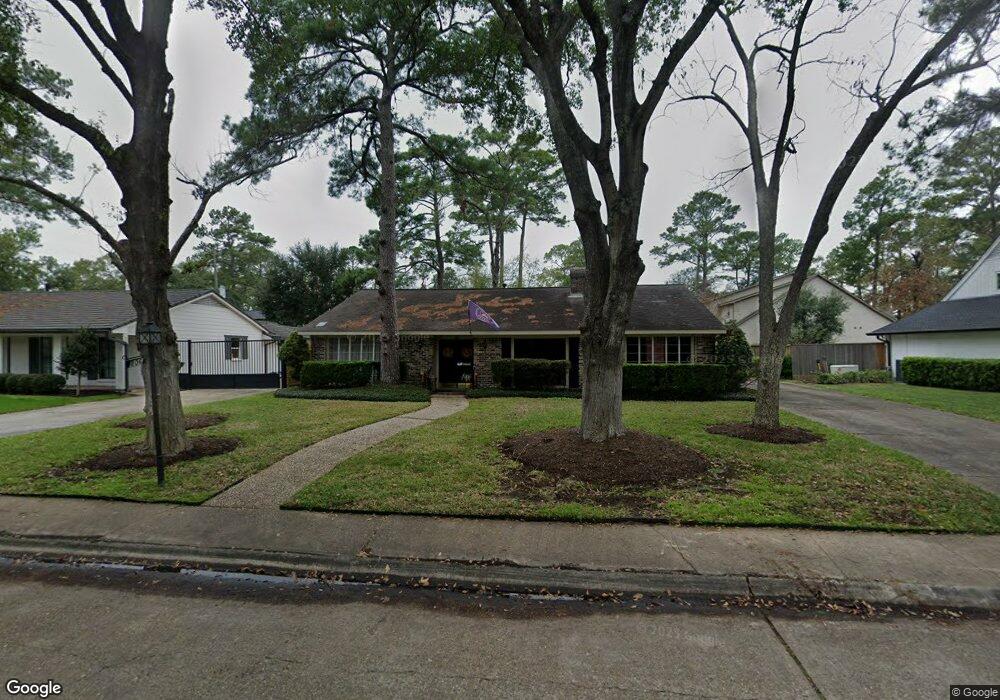 806 Briarbrook Dr, Houston, TX 77042 - photo 1