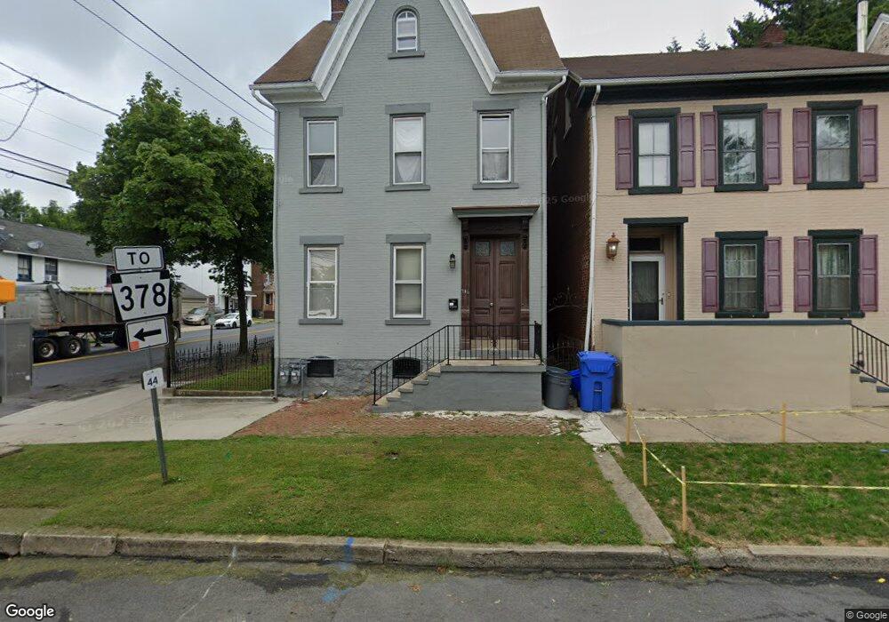 746 Center St, Bethlehem, PA 18018 - photo 1