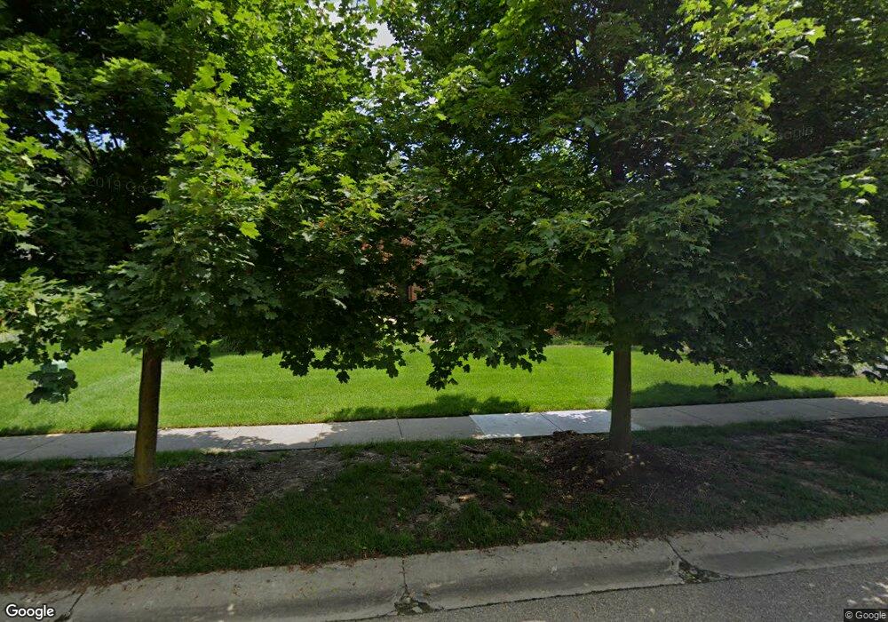 4661 Walnut Glen Ct, West Bloomfield, MI 48323 - photo 1