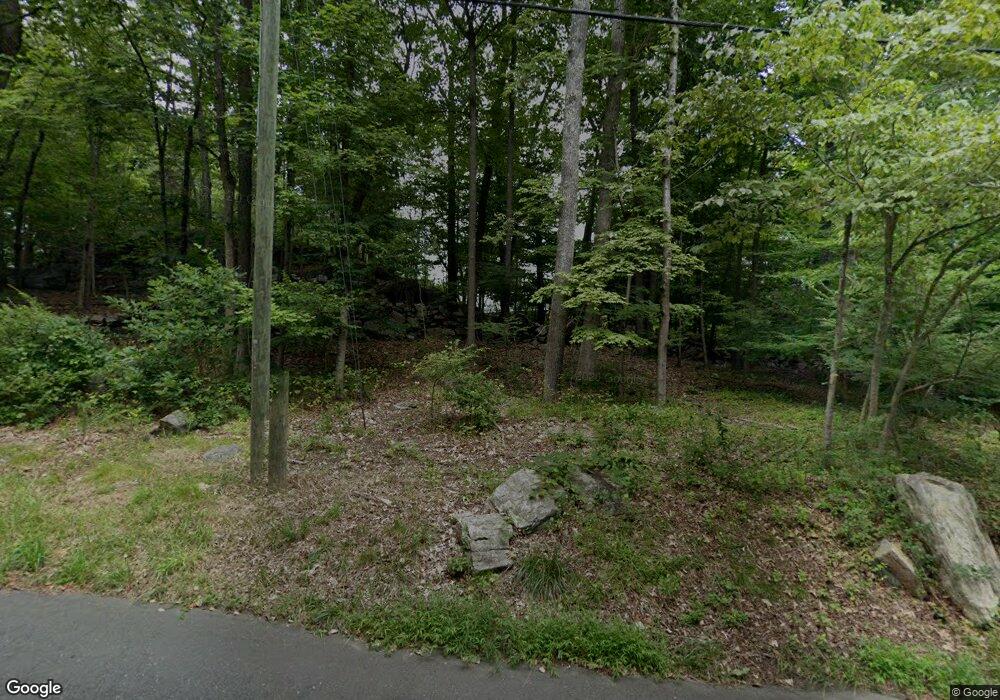 29 Codfish Ln, Weston, CT 06883 - photo 1