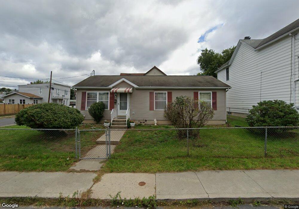1218 Academy St, Scranton, PA 18504 - photo 1