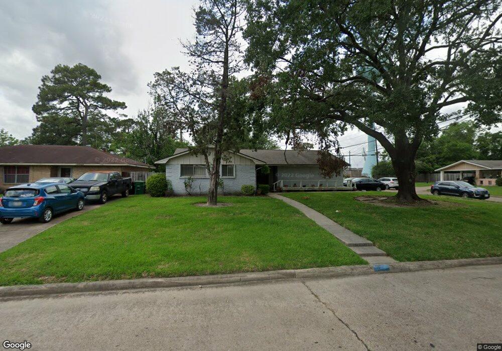 10547 Rebel Rd, Houston, TX 77016 - photo 1
