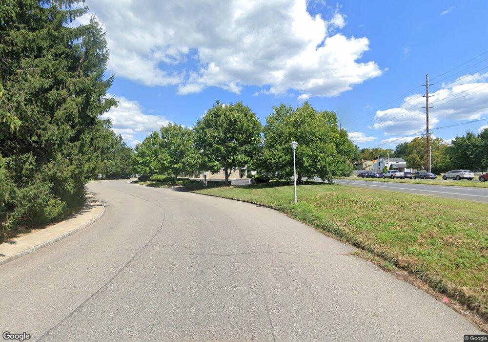 20 Avon Dr E, East Windsor, NJ 08520 - photo 1