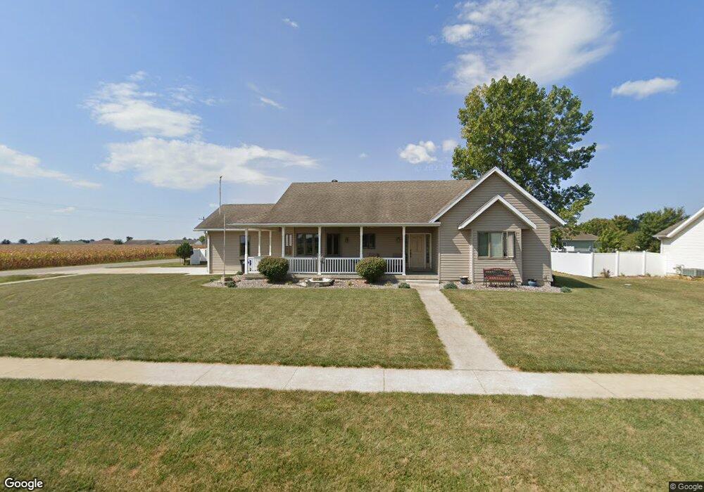 2905 S Veterans Dr, Effingham, IL 62401 - photo 1