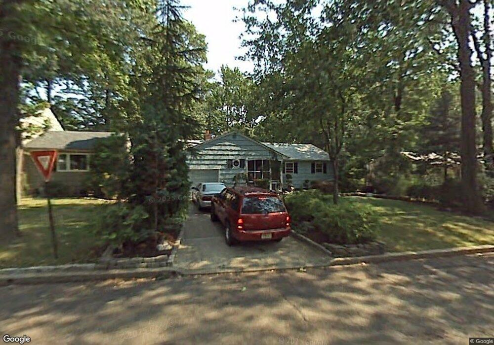 424 Kennedy St, Iselin, NJ 08830 - photo 1