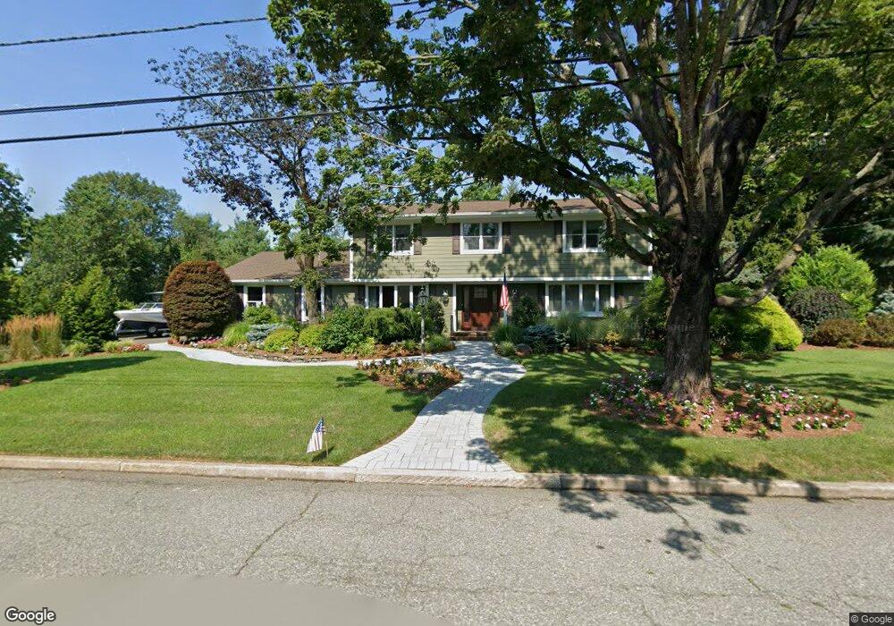 96 Clairmont Dr, Woodcliff Lake, NJ 07677 - photo 1