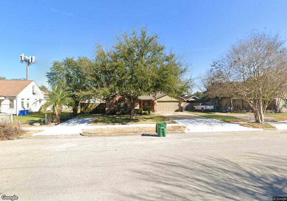 3915 Dover St, Houston, TX 77087 - photo 1