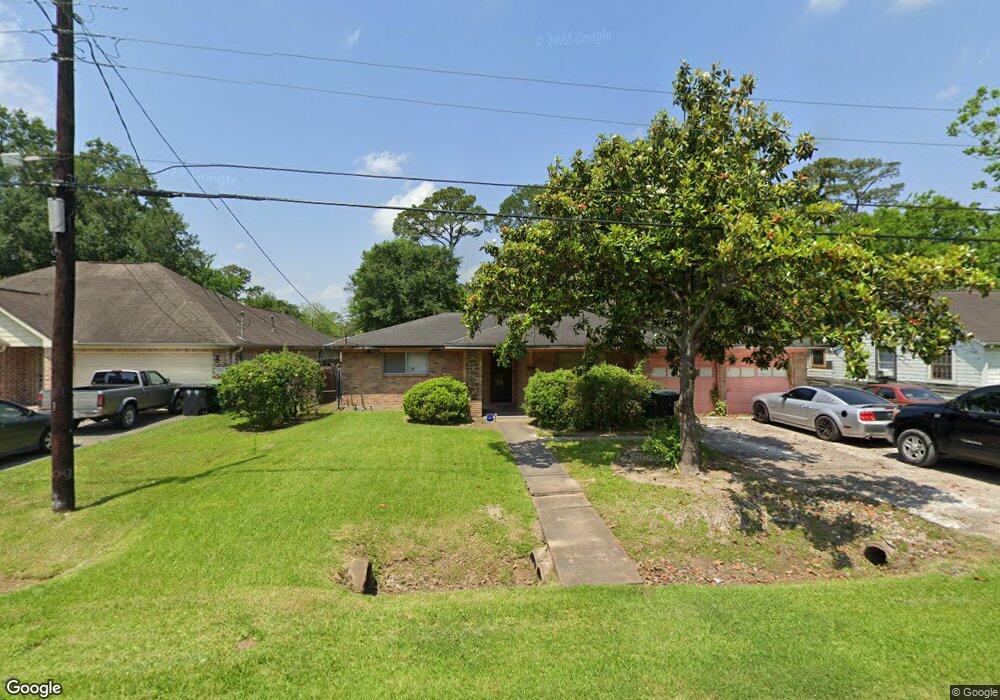 8821 Lanewood Dr, Houston, TX 77016 - photo 1