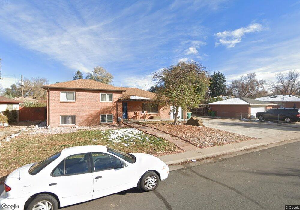 2012 Jamaica St, Aurora, CO 80010 - photo 1