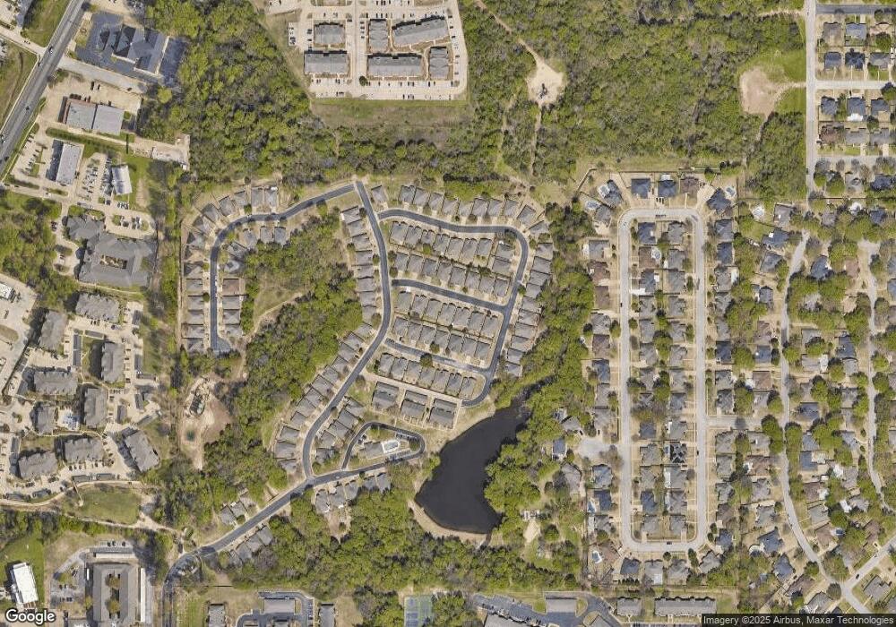 1916 Hollyglen Dr, Tyler, TX 75703 - photo 1