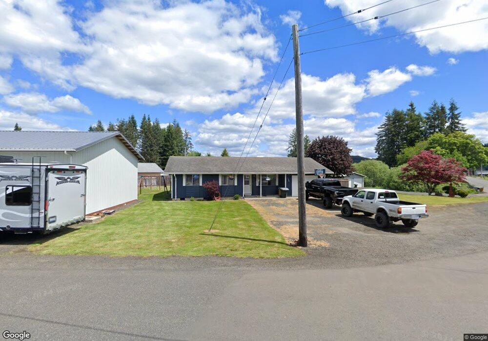 1386 Paulding St, Raymond, WA 98577 - photo 1