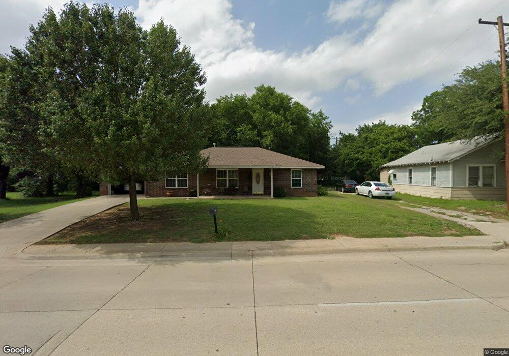 511 Lake Murray Dr E, Ardmore, OK 73401 - photo 1