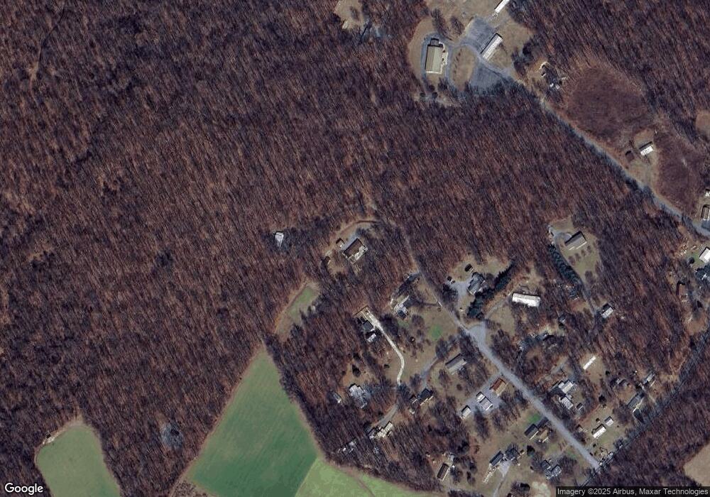 9748 Garland Dr, Saint Thomas, PA 17252 - photo 1