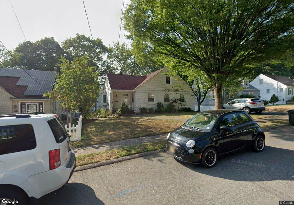 81 Lakeview St, River Edge, NJ 07661 - photo 1