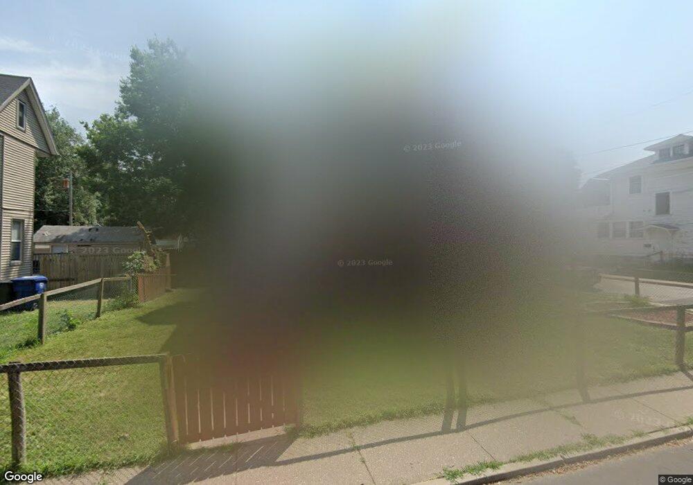 1703 N Perry St, Davenport, IA 52803 - photo 1